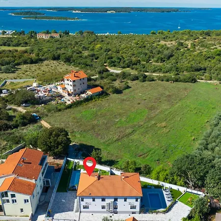 Gorgeous Home In Stinjan *