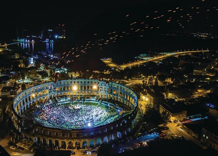 Holiday home Stunning In With Wifi