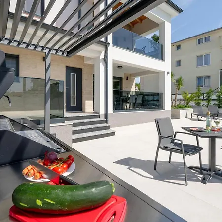 Stunning In With Wifi Štinjan