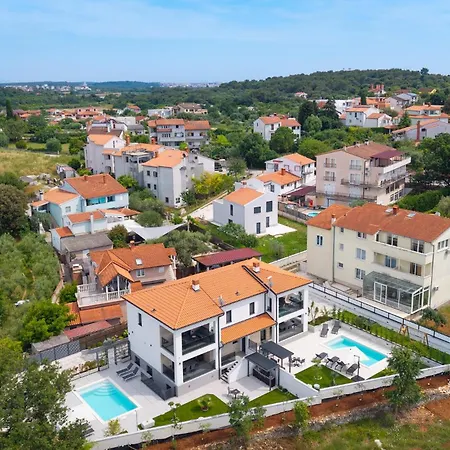 Stunning In With Wifi