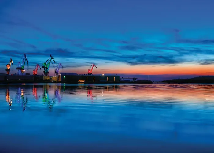 Vakantiehuis Stunning In With Wifi