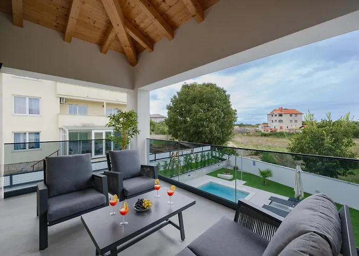 Stunning In With Wifi Štinjan